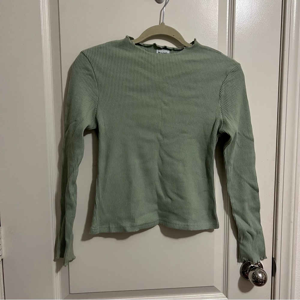 Ribbed Long Sleeve Top in Sage Green